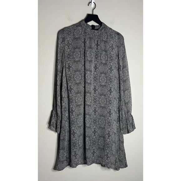Ikks Gray Mandala Pattern Dress Size 34 * Flaw - Picture 4 of 16